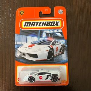 2021 MATCHBOX LAMBORGHINI GALLARDO POLICE White & Red Mattel W/ Racing Flag #69